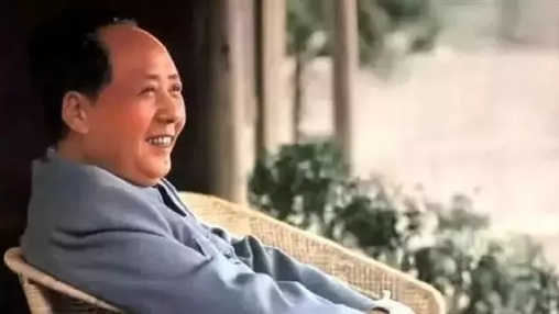 紀念毛澤東同志誕辰126周年！致敬一代偉人！